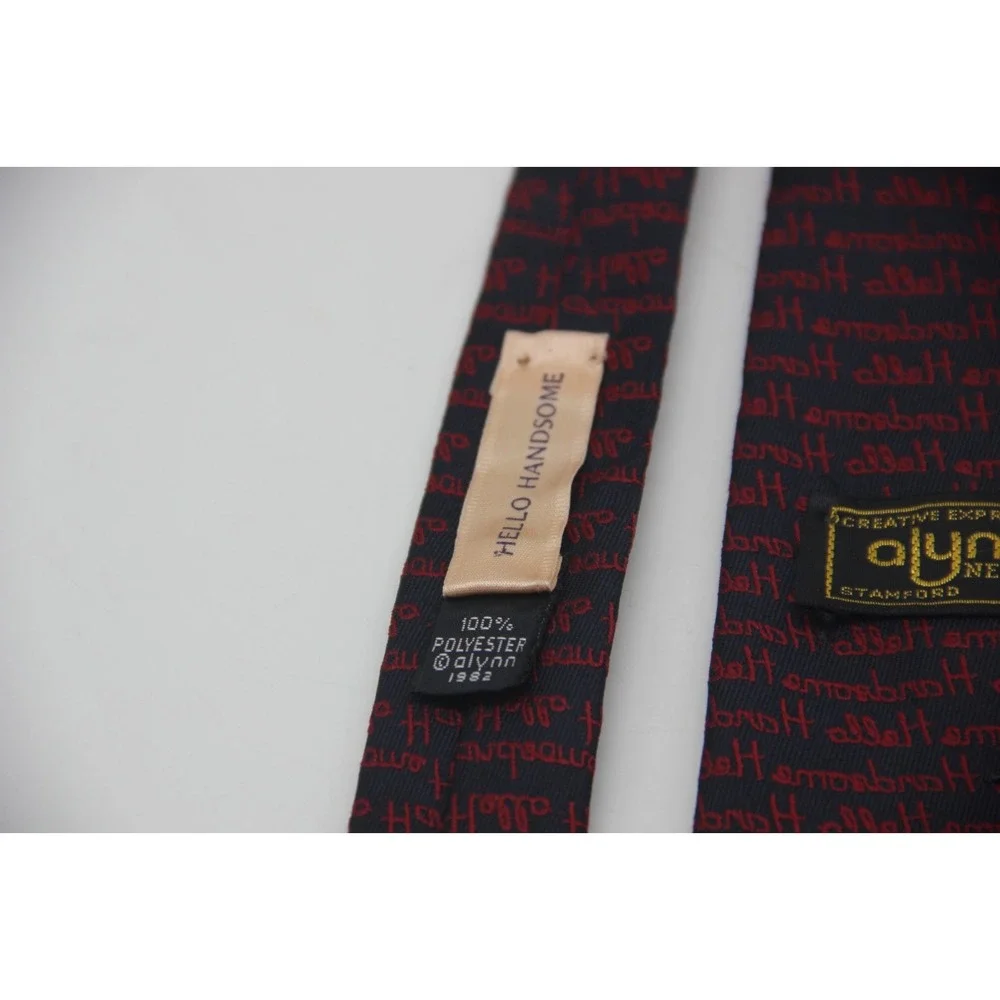 Alynn Neckwear great necktie